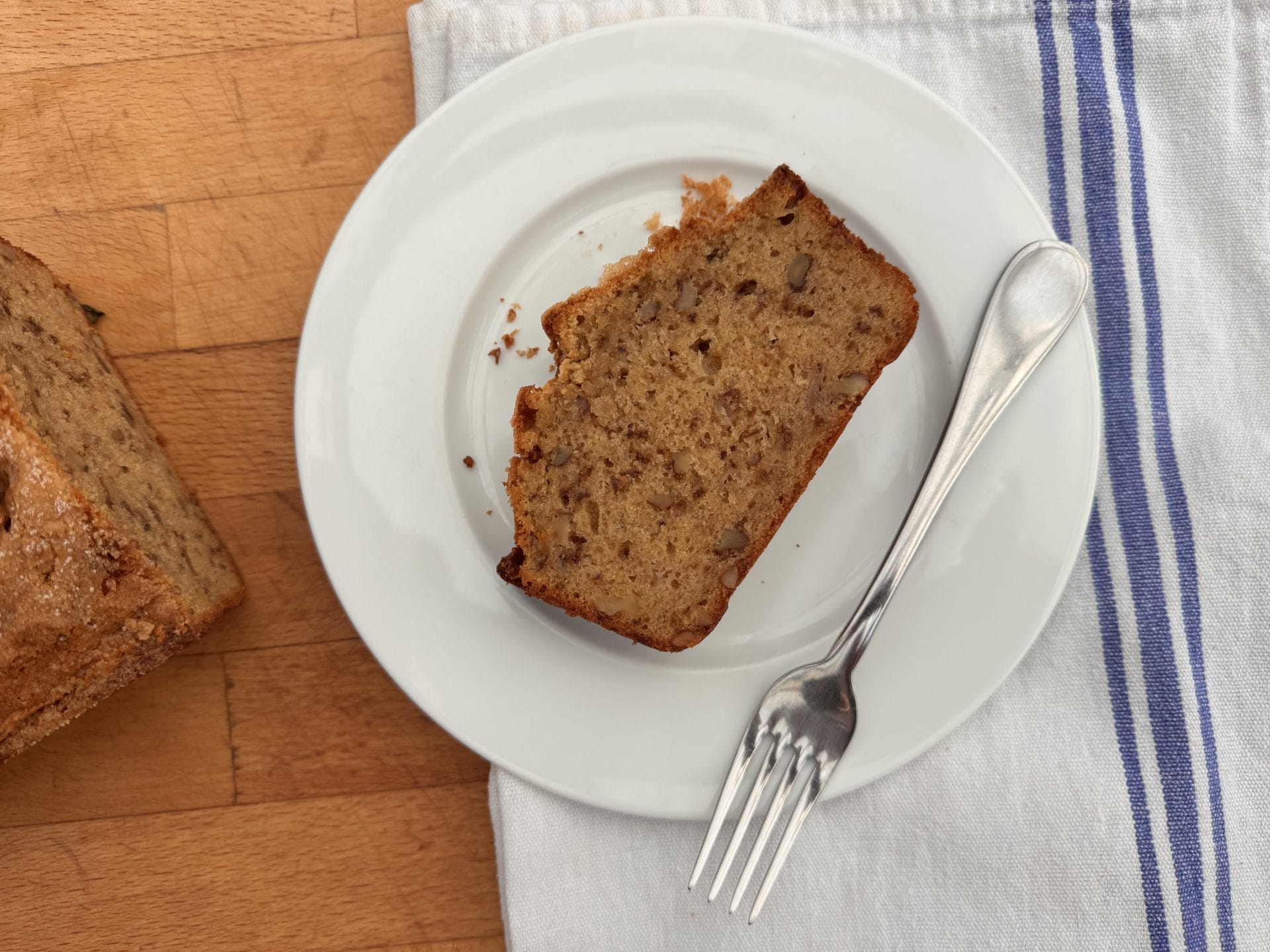 Banana & Walnut Loaf